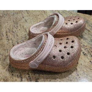 Crocs Gold Sparkle Lined Girls Size 9 Glitter